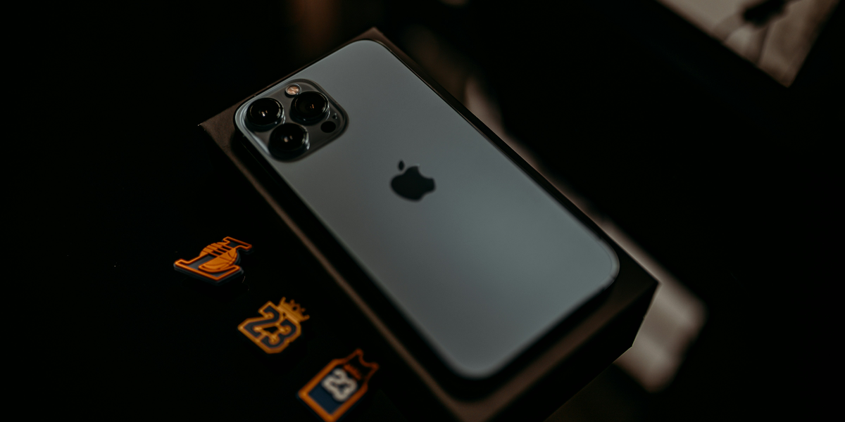 What Does Current Period Roaming Mean on iPhone?
