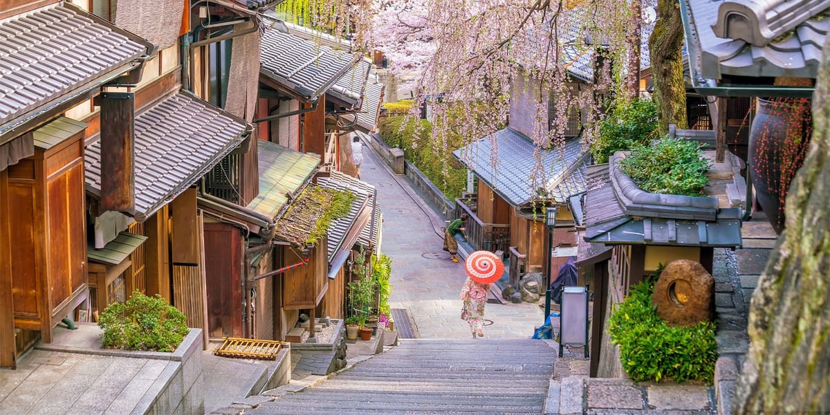 Japan Travel Guide for First-Time Travelers